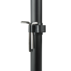 TooQ Office 81,3 cm (32") Negro Escritorio