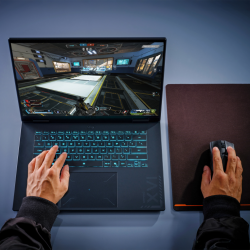 GIGABYTE GAMING A16 CWHI3ES864SD ordenador portatil Intel® Core™ i7 40,6 cm (16") WUXGA DDR5-SDRAM NVIDIA GeForce RTX 5070 Wi-Fi